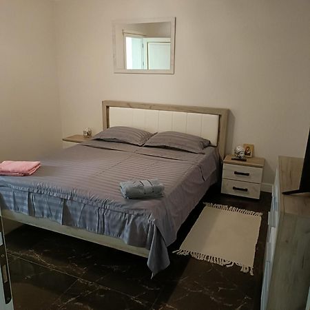 Residence Manu Târgu Neamț Zewnętrze zdjęcie