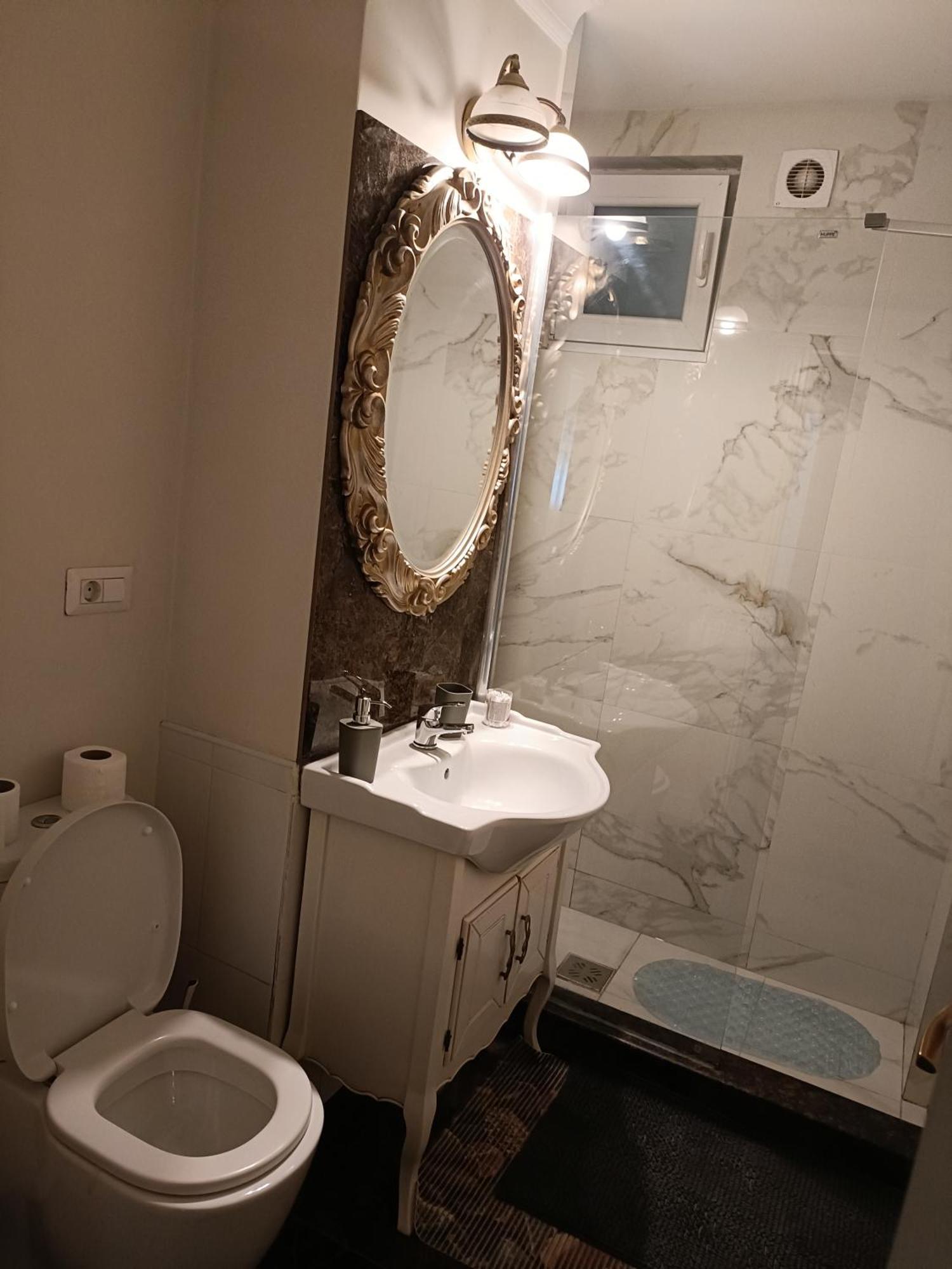 Residence Manu Târgu Neamț Zewnętrze zdjęcie